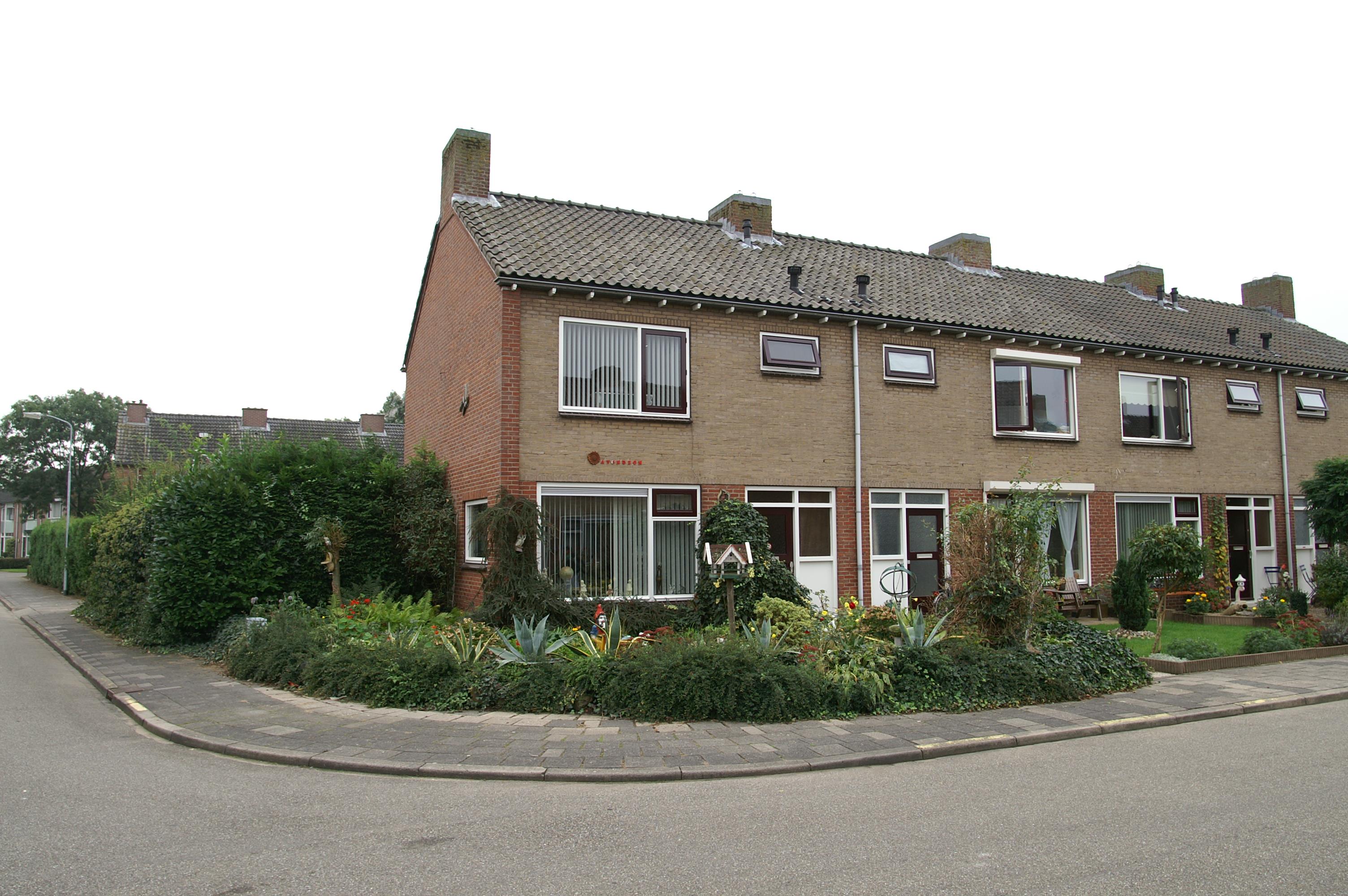 Rozenstraat 28