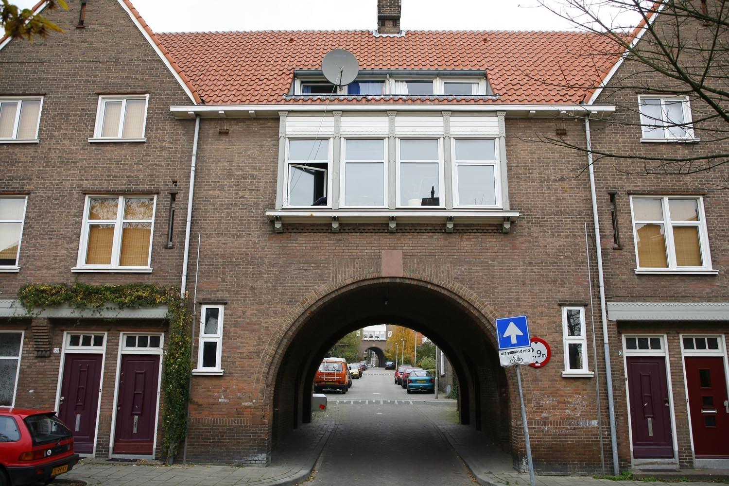 Agnietenstraat 114